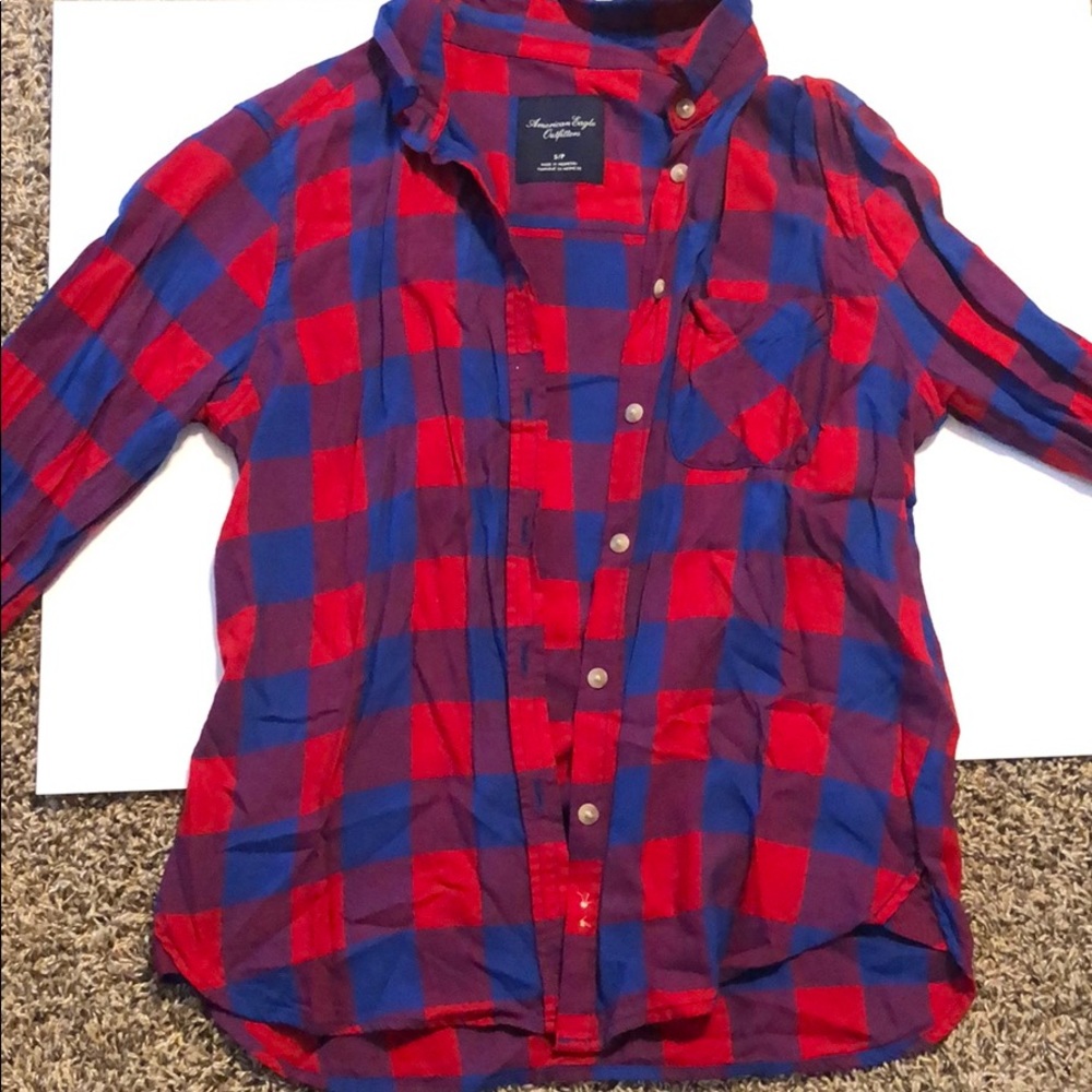 American eagle button down